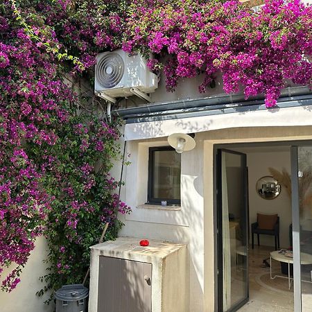 Appartements 3 Etoiles Terrasse Ou Patio Intra-Muros Aigues-Mortes Exteriör bild