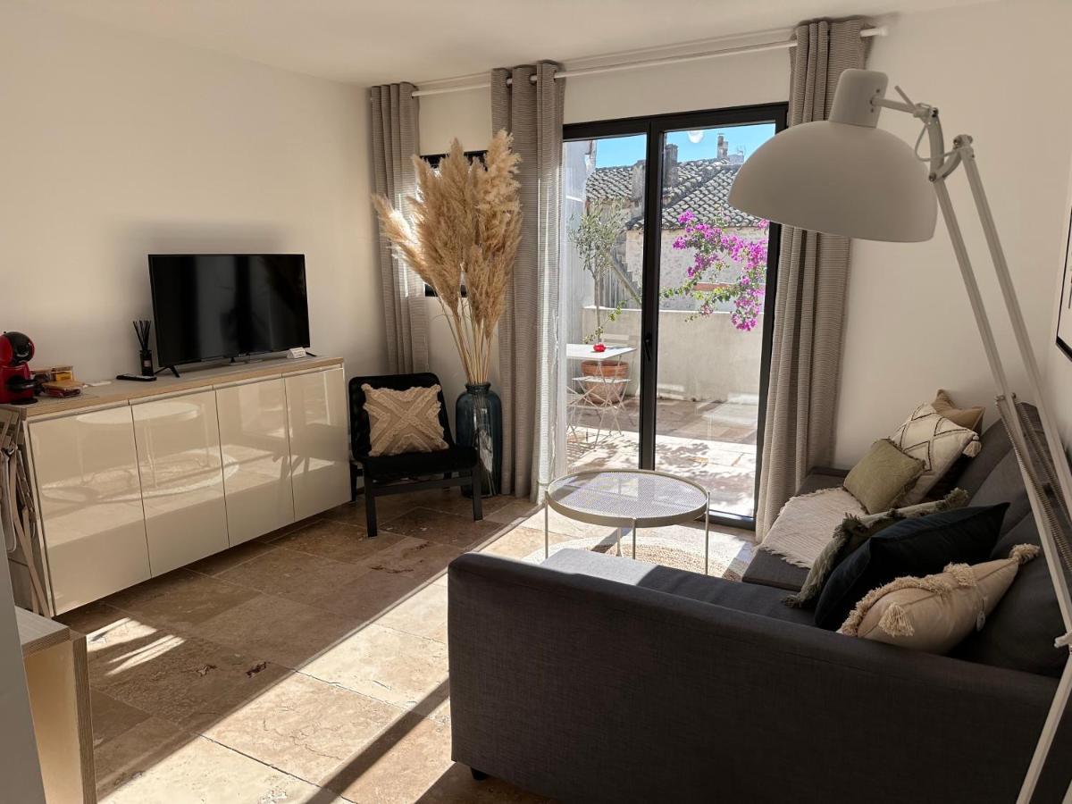 Appartements 3 Etoiles Terrasse Ou Patio Intra-Muros Aigues-Mortes Exteriör bild