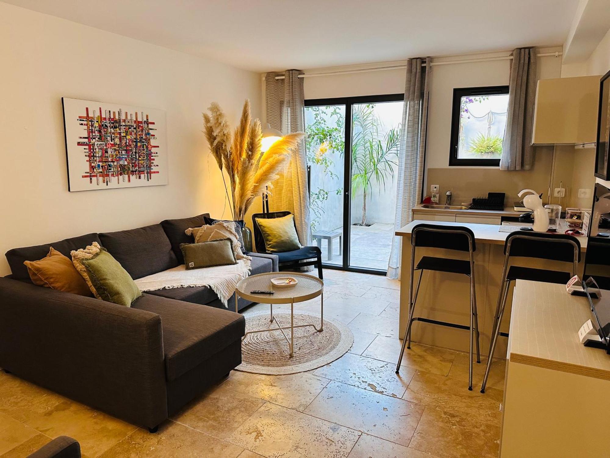 Appartements 3 Etoiles Terrasse Ou Patio Intra-Muros Aigues-Mortes Exteriör bild